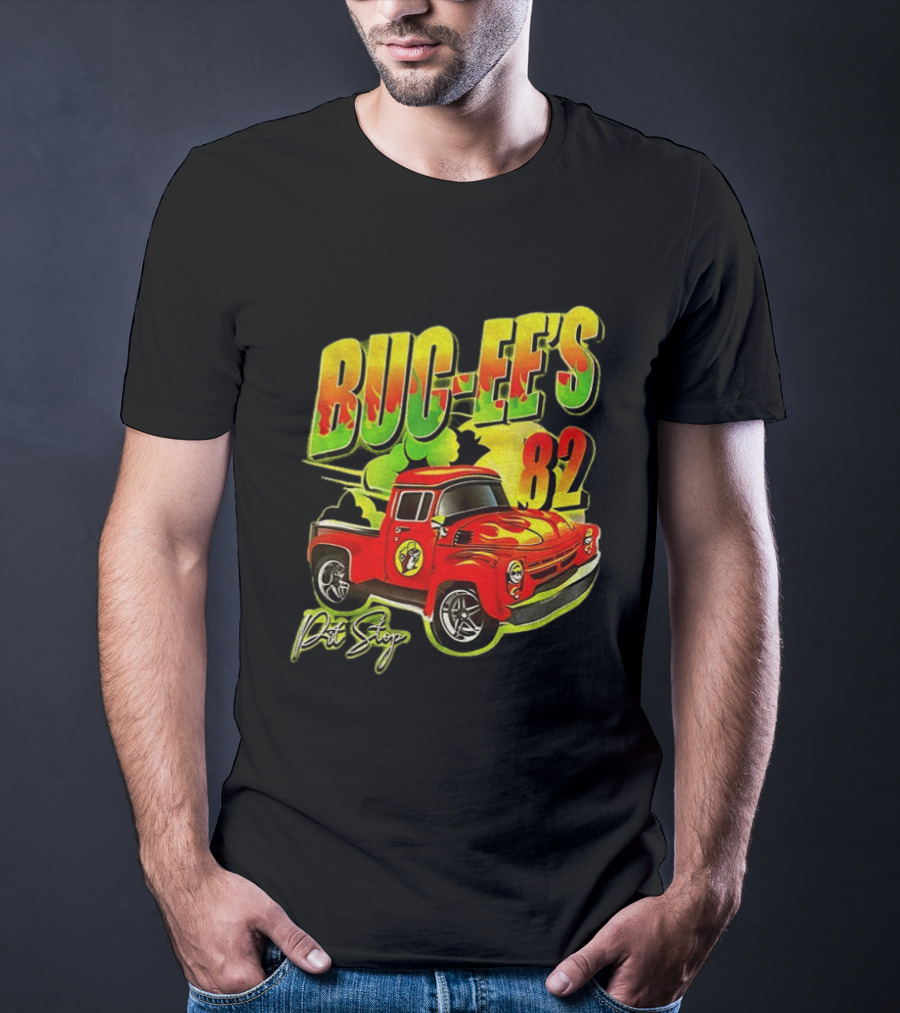 Buc Ee's 82 Pit Stop Vintage Red Truck T-Shirt