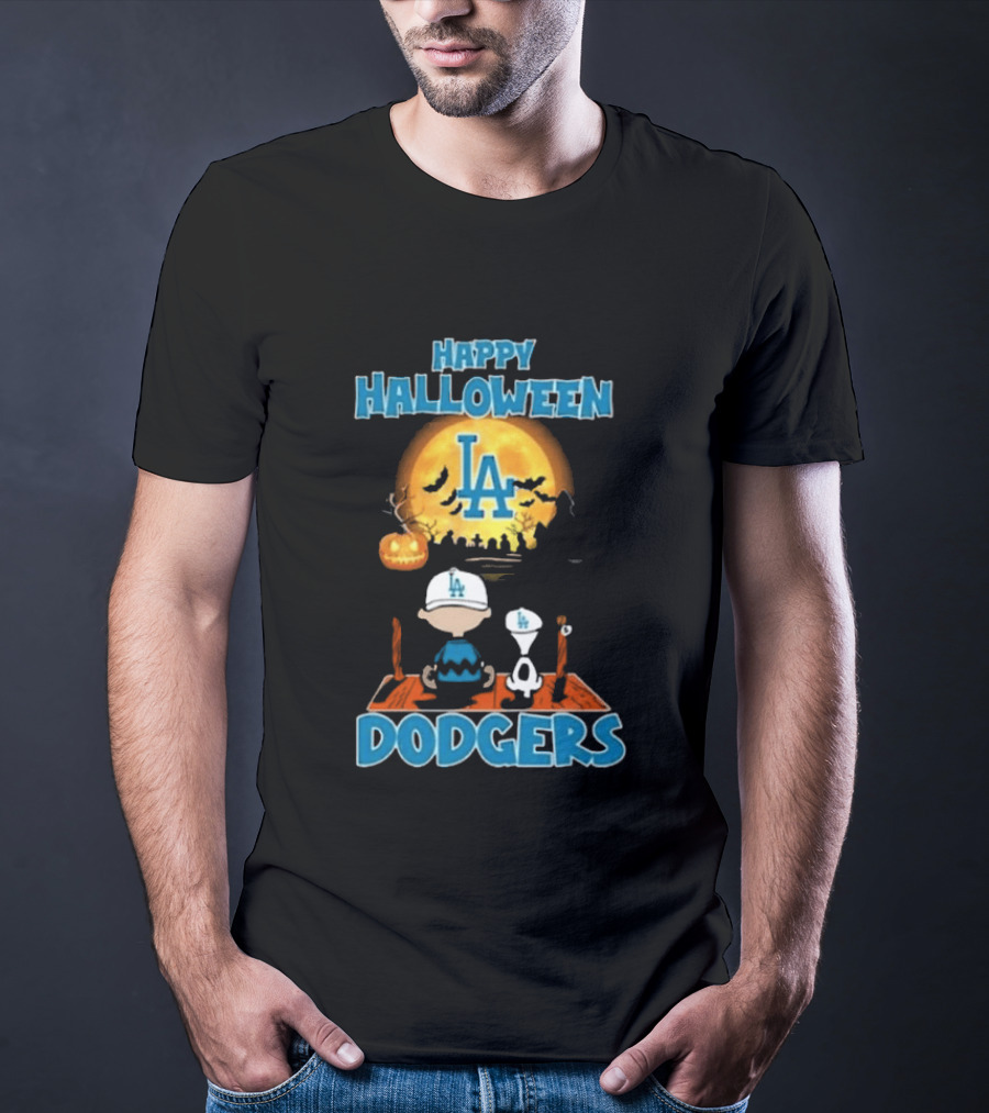 Happy Halloween Los Angeles Dodgers Peanuts Snoopy Charlie Brown T-Shirt