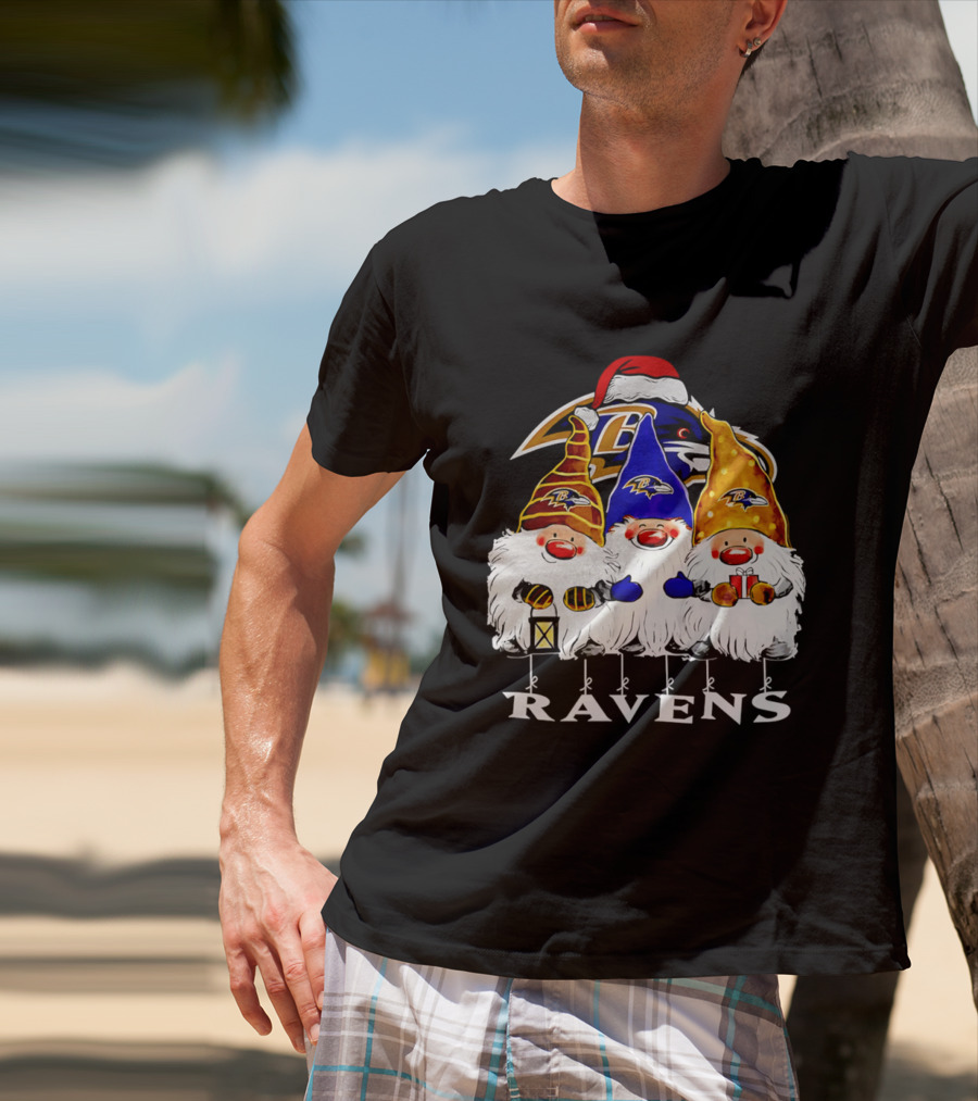 Gnomes Baltimore Ravens Christmas T-Shirt