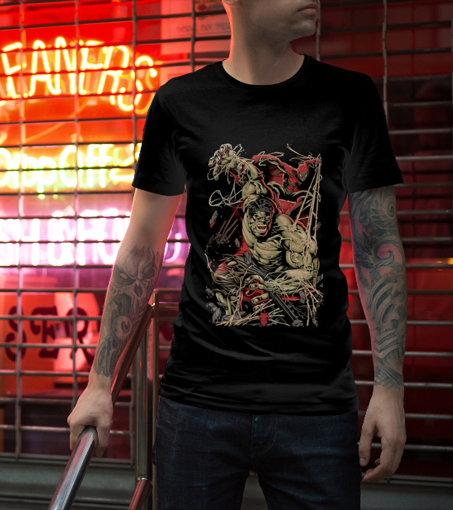 Marvel Hulk Spider Man Dynamic Action Scene T-Shirt