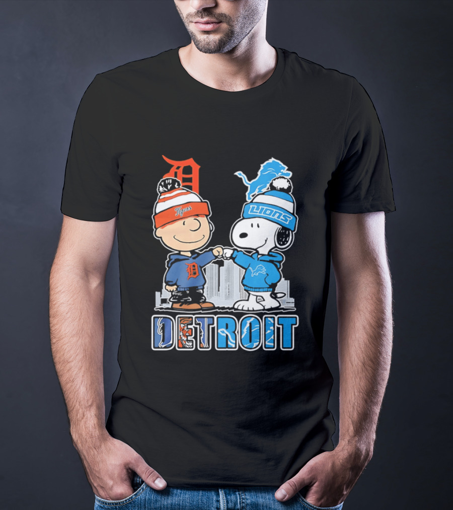 Charlie Brown Snoopy Detroit Tigers Lions Fist Bump Peanuts T-Shirt