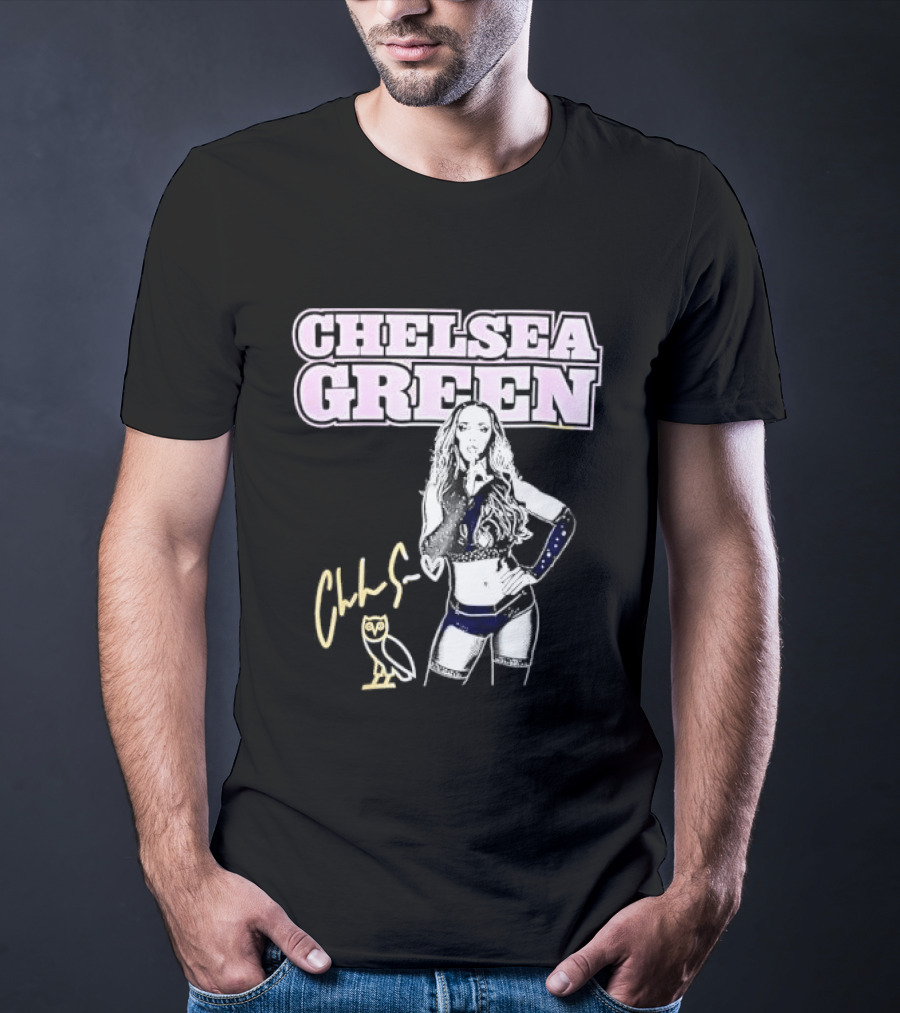 Chelsea Green Wrestling Owl Gesture Signature T-Shirt