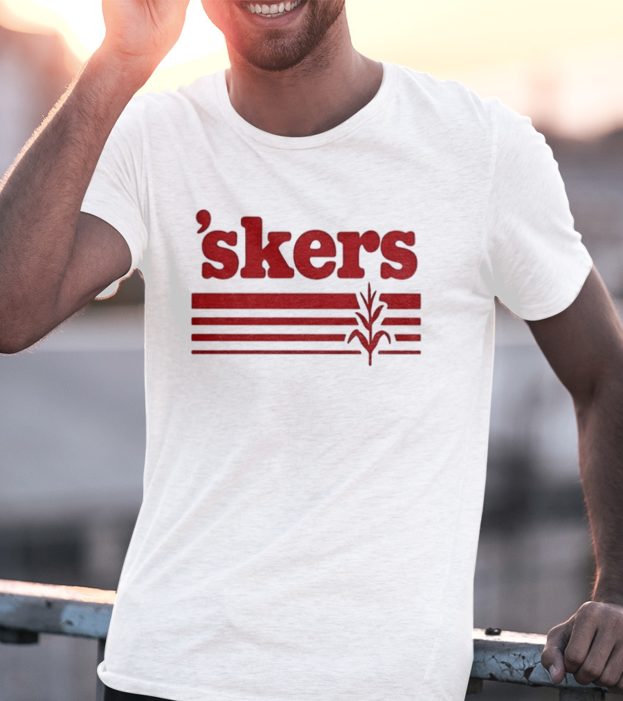 Skers Nebraska Cornhuskers Text Red Lines T-Shirt