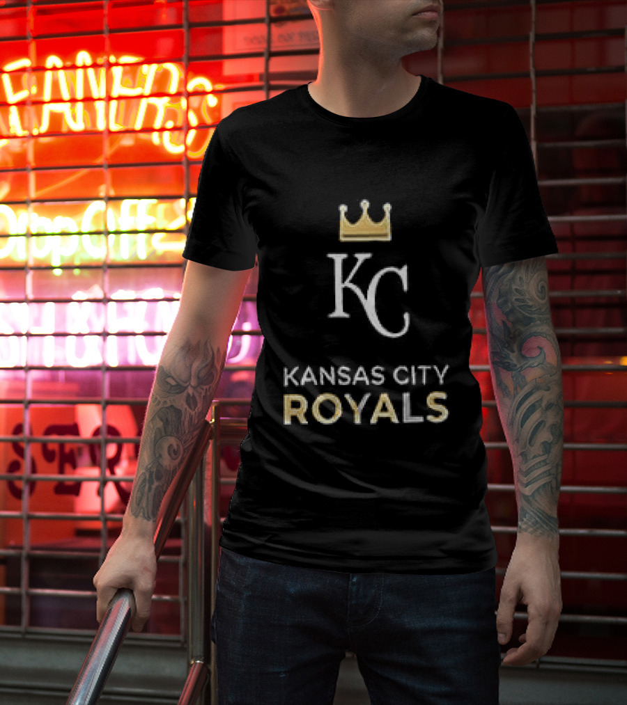 Kansas City Royals Skull Bat Crossed Baseball KC Crown T-Shirt