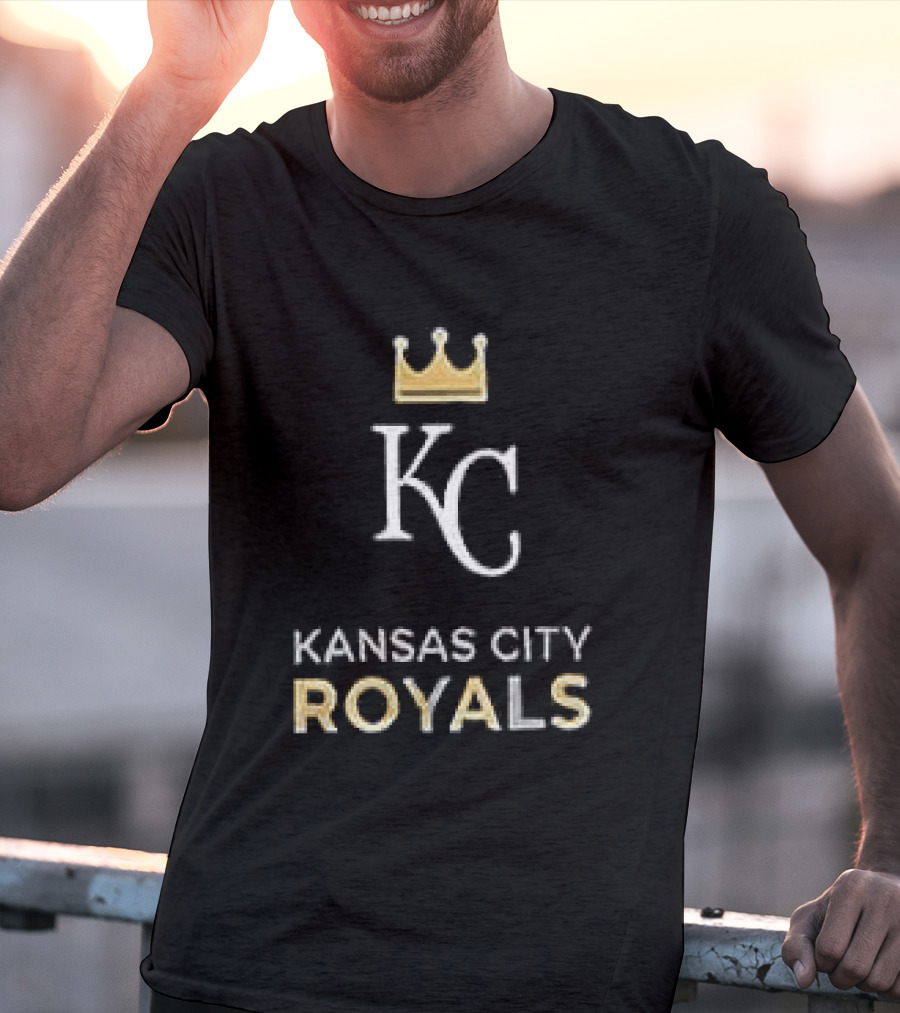 Kansas City Royals Skull Bat Crossed Baseball KC Crown T-Shirt