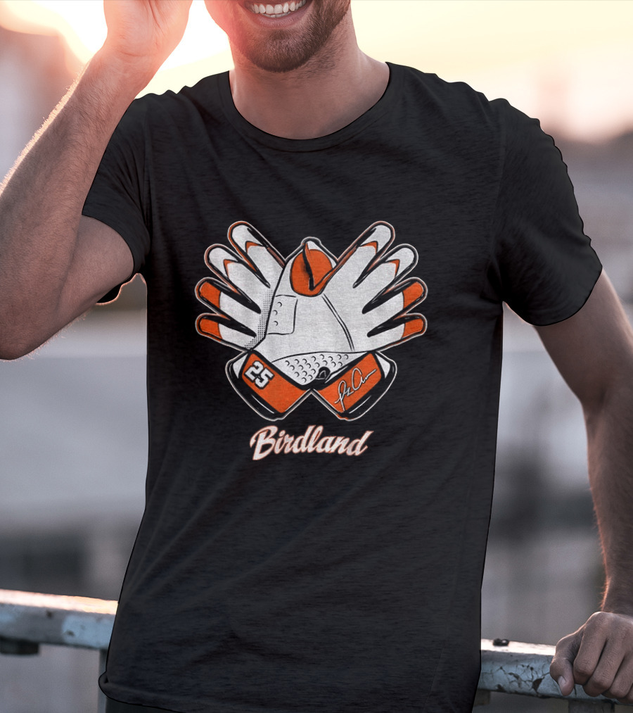 Birdland Bird Hands Celebration Pete Alonso Signature 25 T-Shirt