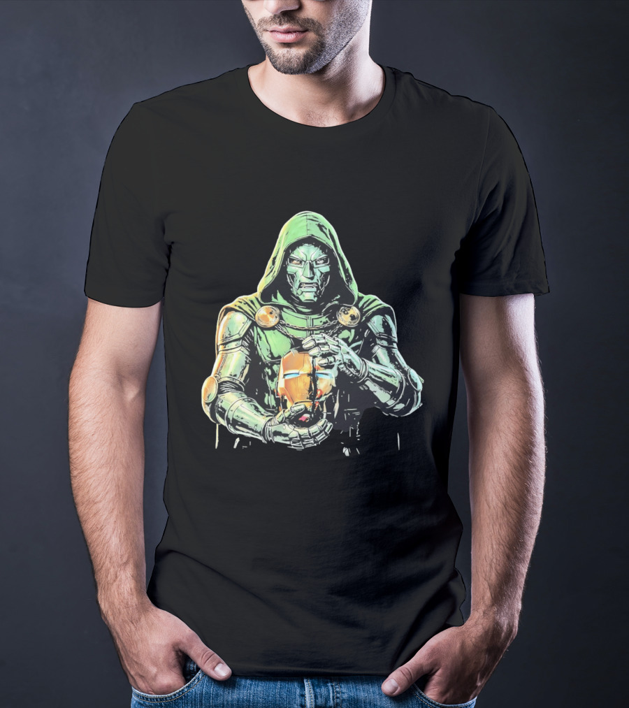 Doctor Doom Marvel Holding Broken Iron Man Mask Iconic Showdown T-Shirt