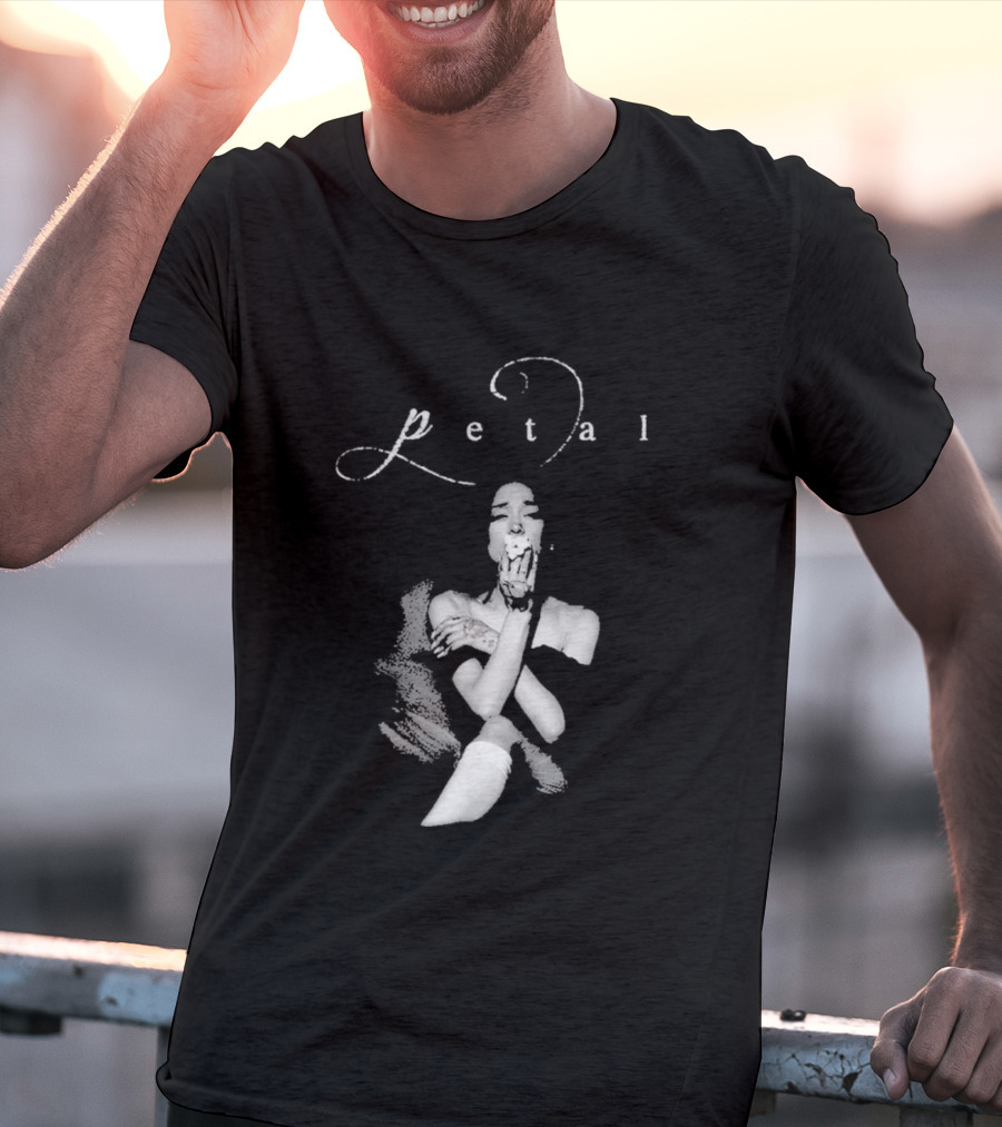 Petal Script Ariana Grande T-Shirt
