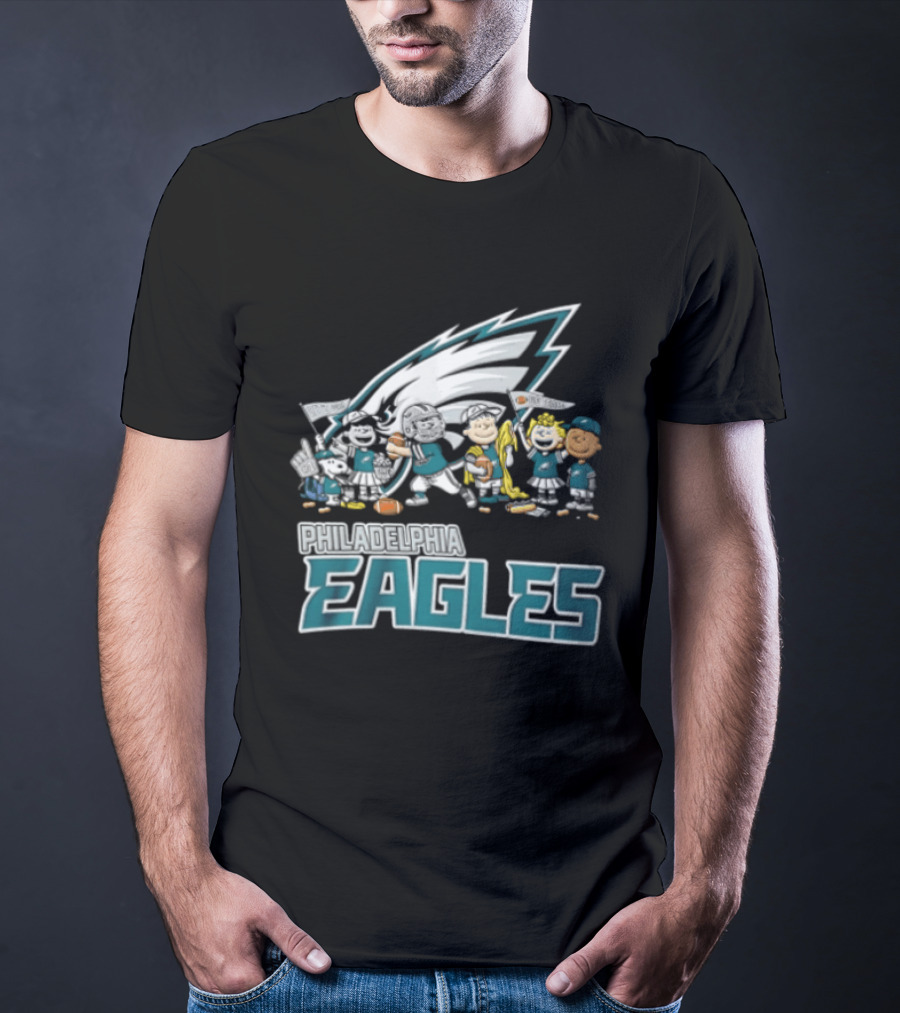 Philadelphia Eagles Charlie Brown Snoopy Cheerleaders Team T-Shirt