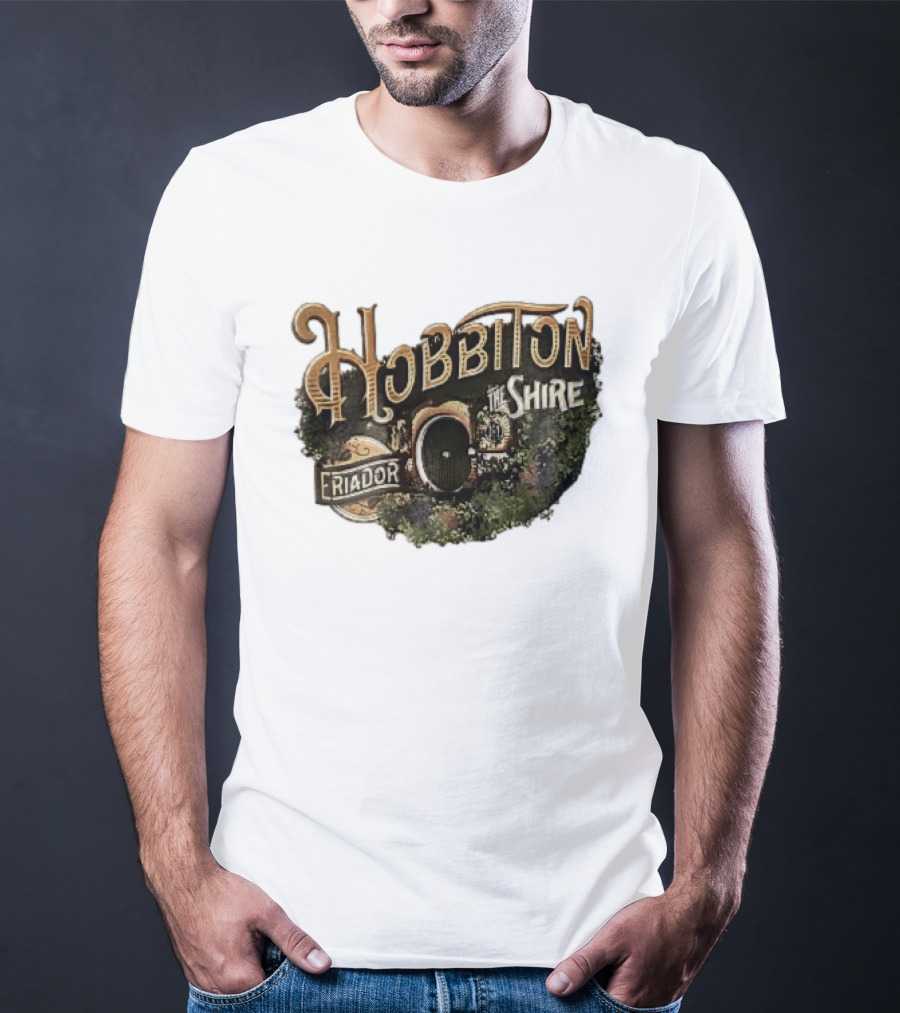 Hobbiton The Shire Eriador Green Hobbit Hole Door T-Shirt