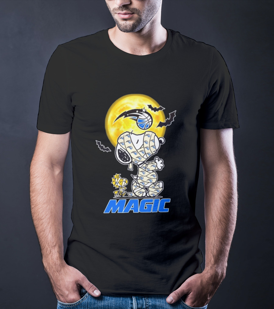 Orlando Magic Snoopy Woodstock Halloween Mummy Cosplay With Moon And Bats T-Shirt