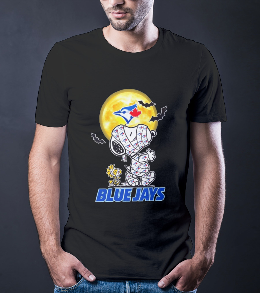 Toronto Blue Jays Halloween Snoopy Woodstock Mummy Cosplay Full Moon Bats T-Shirt