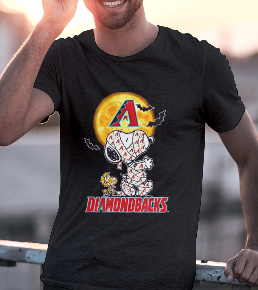 Arizona Diamondbacks Snoopy Woodstock Mummy Halloween Moon Bats T-Shirt