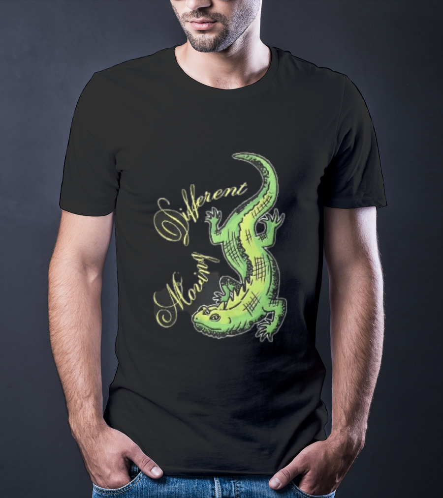 Different Moving Green Lizard Iguana Line Sketch T-Shirt