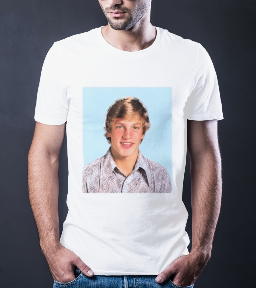 Awesome Matthew McConaughey High School Photo Retro Vibe T-Shirt