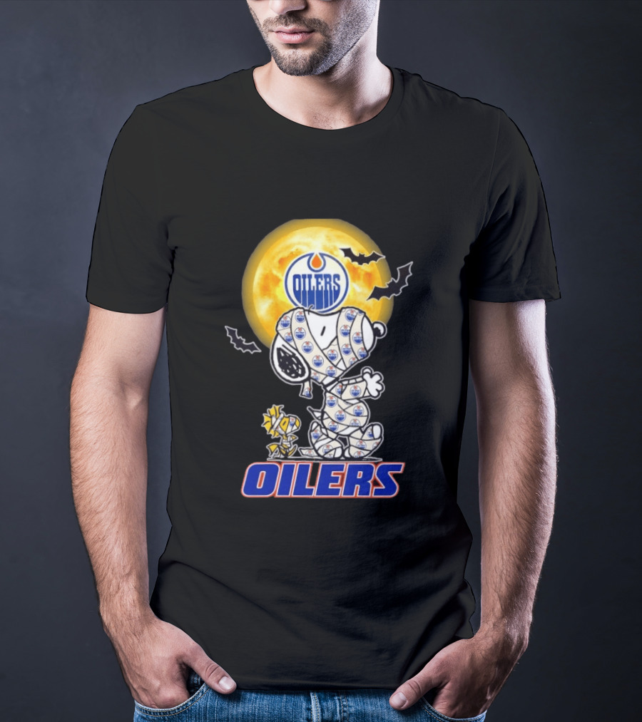 Edmonton Oilers Snoopy Woodstock Halloween Mummy Moon Bats T-Shirt