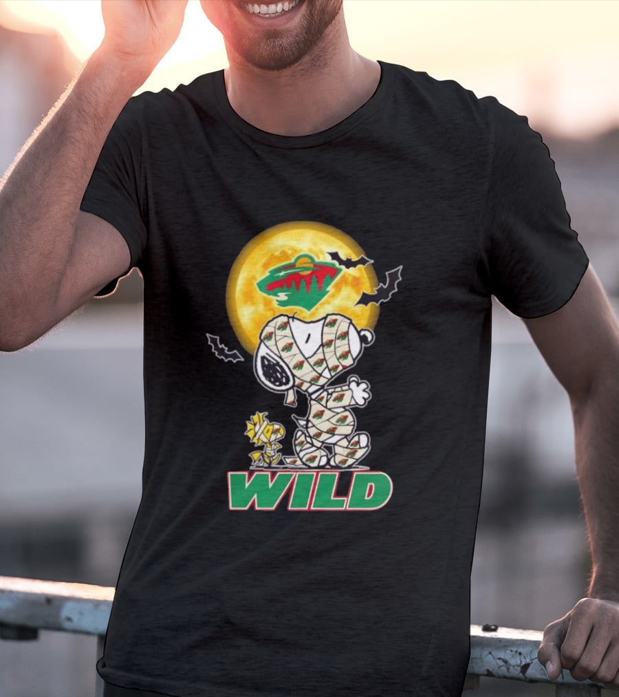 Minnesota Wild Snoopy Woodstock Mummy Halloween Moon Bats T-Shirt