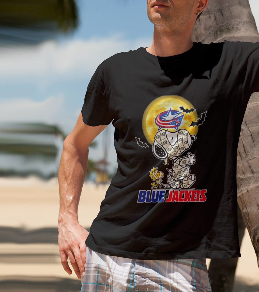 Columbus Blue Jackets Snoopy Woodstock Mummy Halloween Moon T-Shirt