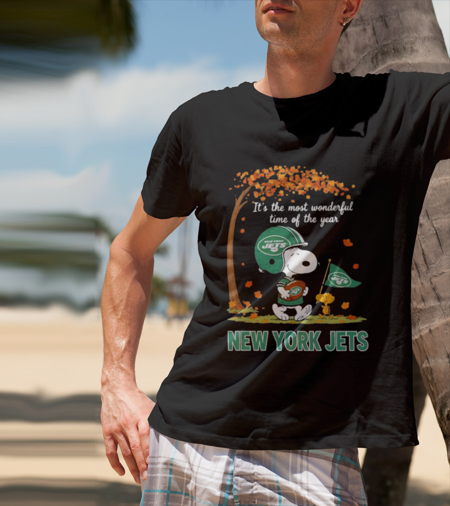 It's The Most Wonderful Time Of The Year Snoopy And Woodstock New York Jets Celebration T-Shirt
