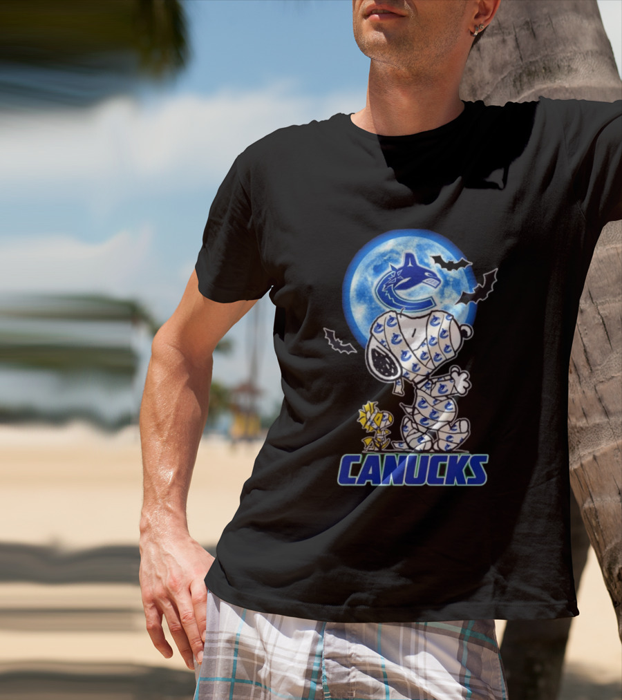 Vancouver Canucks Snoopy And Woodstock Mummy Halloween T-Shirt