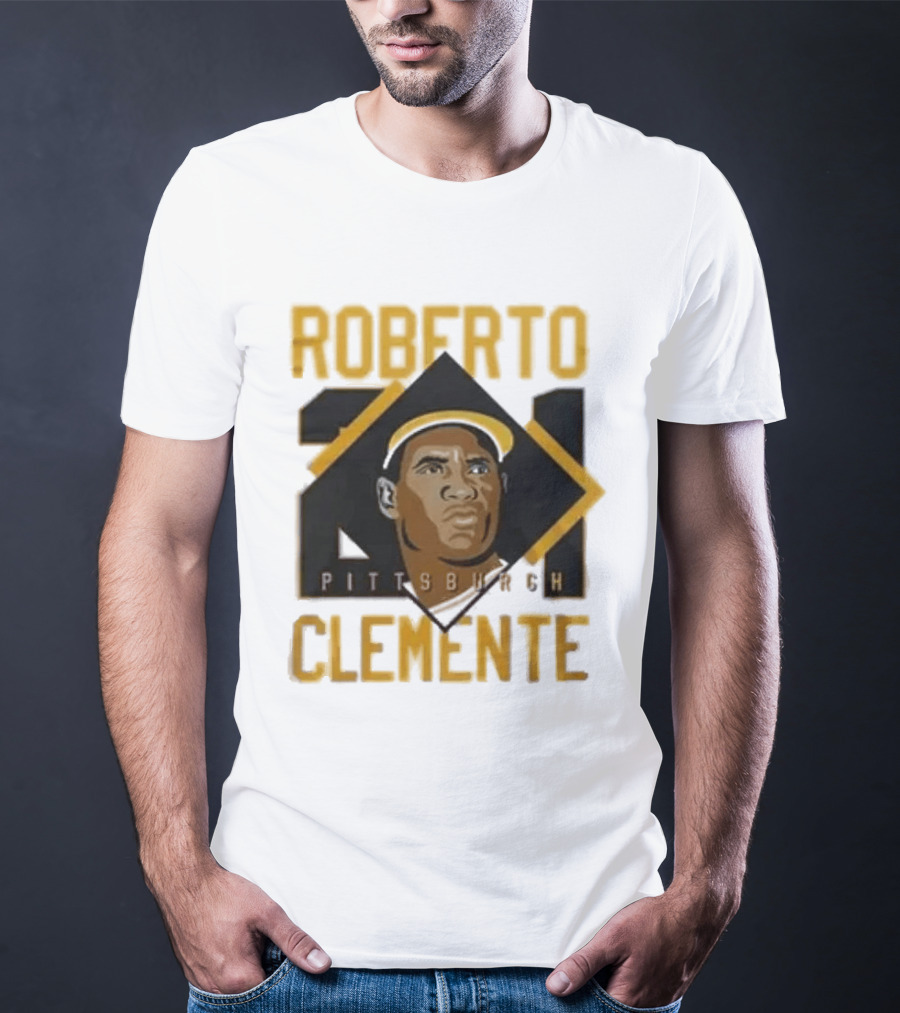 Roberto Clemente 21 Pittsburgh Pirates Iconic Baseball Legend T-Shirt