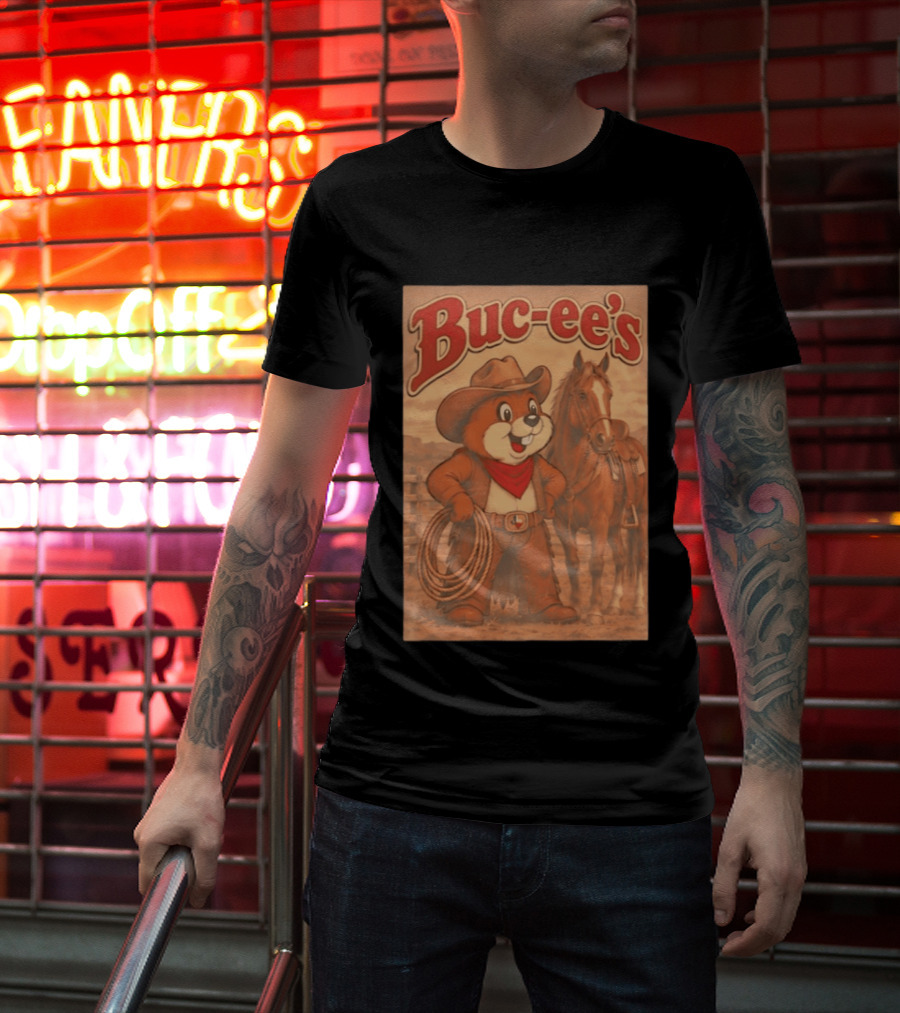 Buc Ee's Cowboy Western Sunset Horse And Lasso T-Shirt