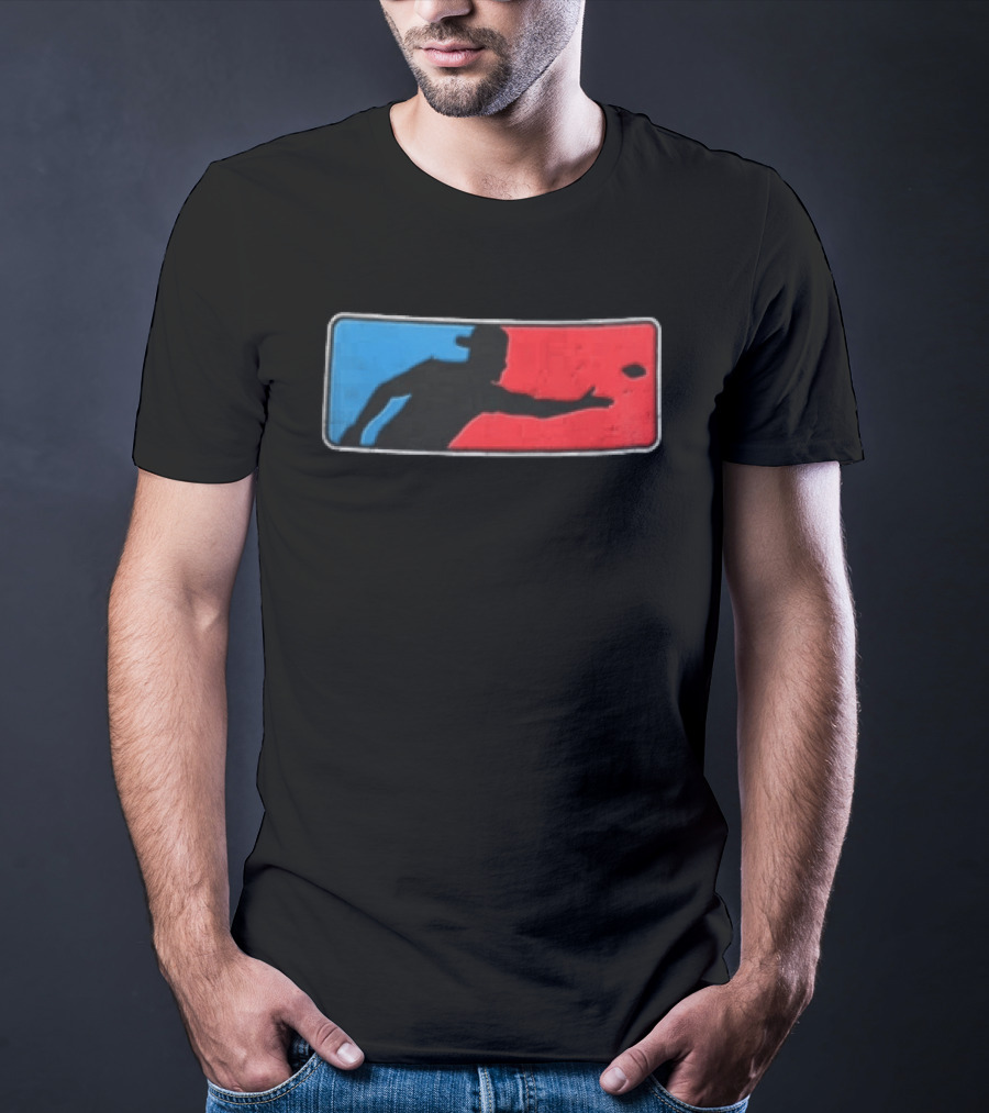 Distressed Red Blue Disc Golf Throwing Silhouette Sports Ultimate T-Shirt