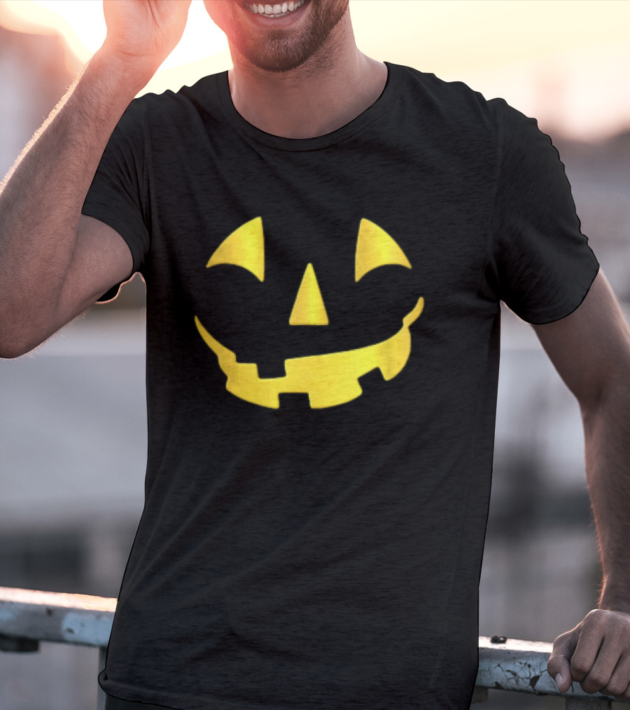 Glowing Metallic Gold Jack O Lantern Pumpkin Face T-Shirt