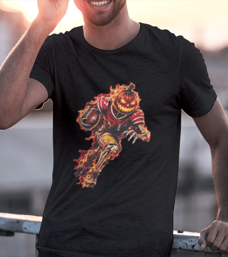 San Francisco 49ers Halloween Fiery Pumpkin Head Skeleton Football Player T-Shirt