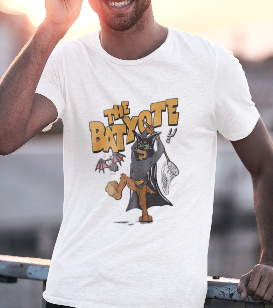 The Bat Yote Coyote Butterfly Net Creature Cartoon San Antonio Spurs NBA T-Shirt
