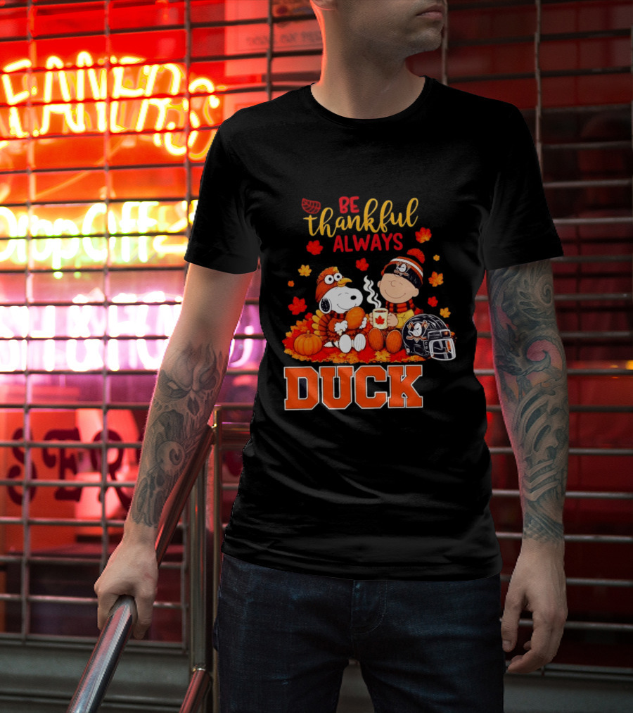 Be Thankful Always Snoopy Charlie Brown Ducks Fans Autumn Leaves T-Shirt