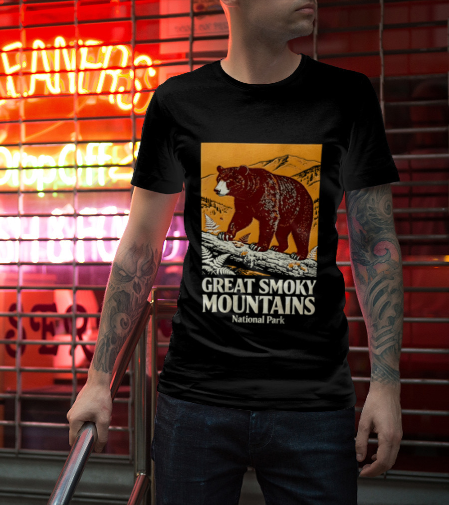 Great Smoky Mountains National Park Black Bear Walking On Log T-Shirt