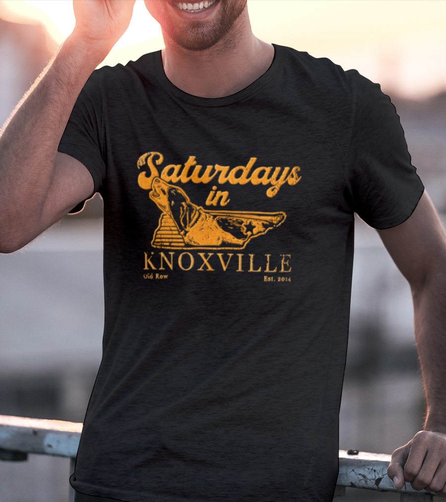 Saturdays In Knoxville Old Row 2014 Howling Dog Tennessee State T-Shirt