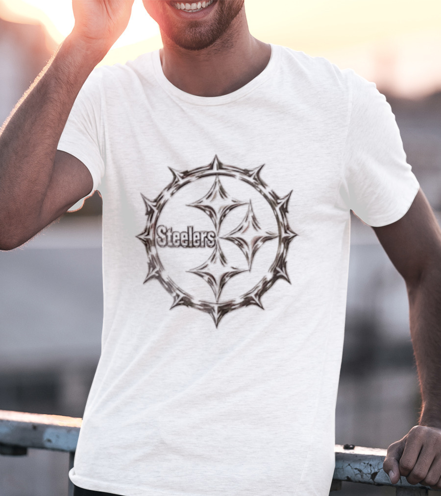 Pittsburgh Steelers Gold Metallic Spiked Ring T-Shirt