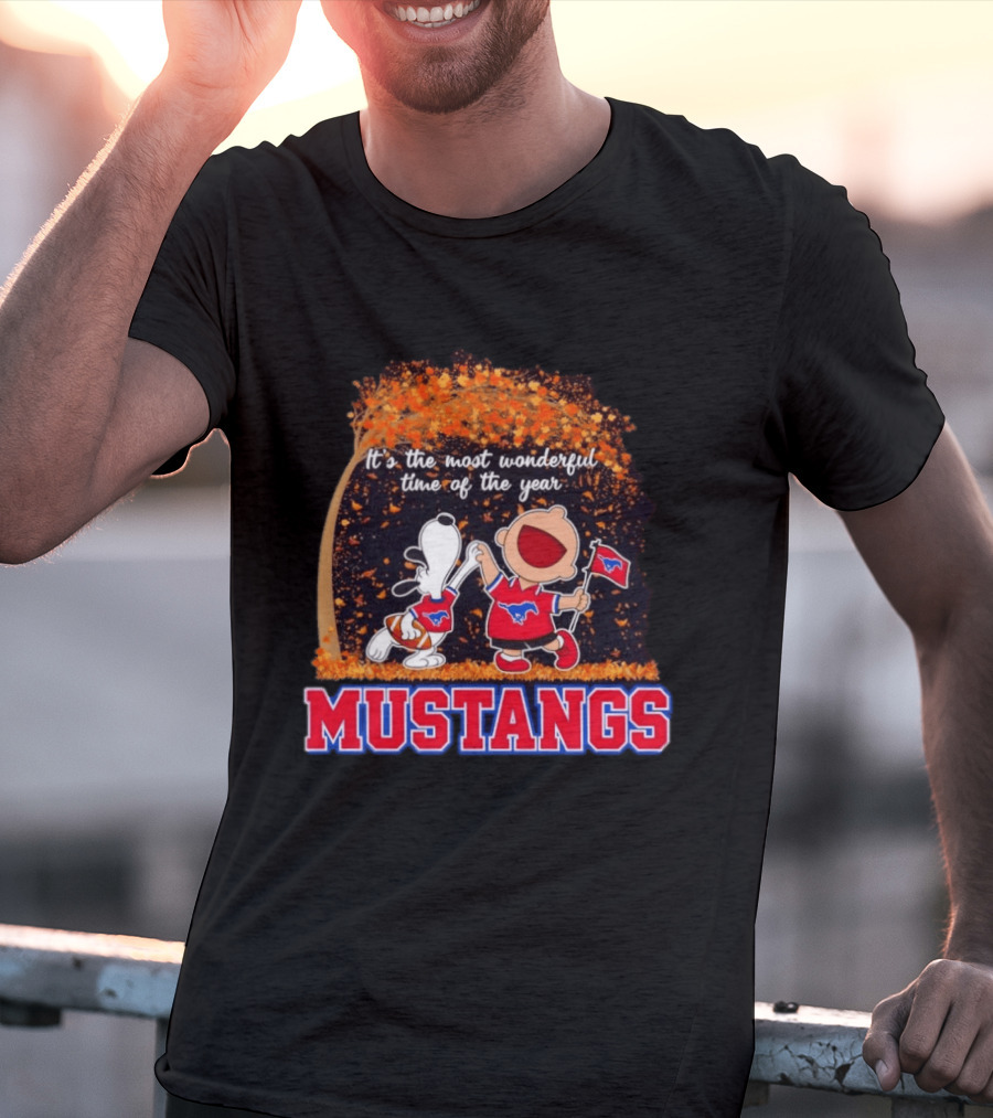 Snoopy And Charlie Brown Dancing SMU Mustangs It's The Most Wonderful Time Of The Year T-Shirt