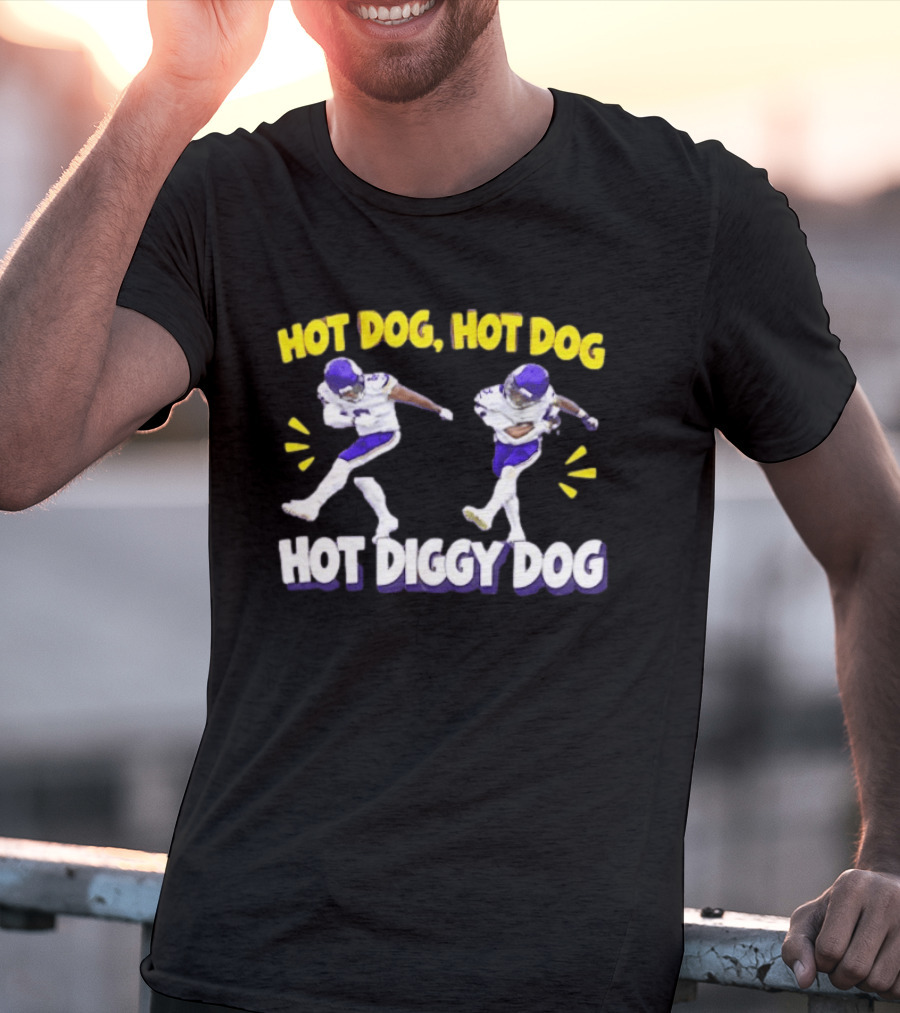 Hot Dog Hot Dog Hot Diggity Dog Minnesota Vikings Player Dance Celebration T-Shirt