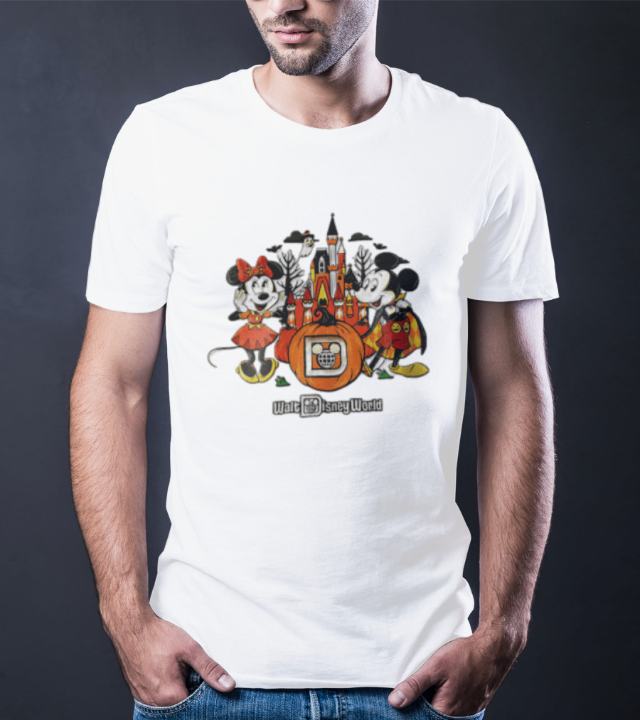Walt Disney World Halloween Minnie Mouse Mickey Castle Pumpkin T-Shirt