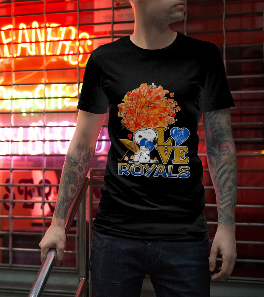 KC Royals Love Snoopy Hug Heart Peanuts Baseball Fall Tree T-Shirt