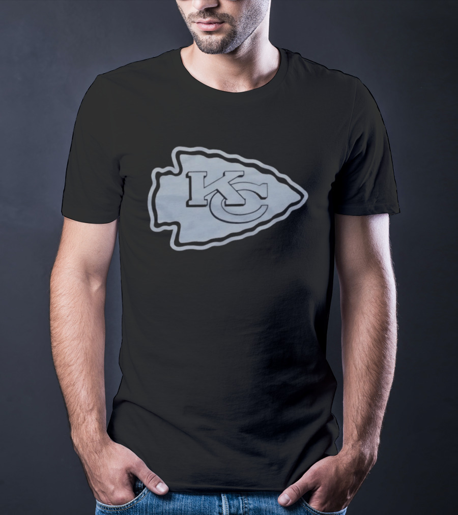 Kansas City Chiefs KC Arrowhead Blackout Vintage '72 Football T-Shirt