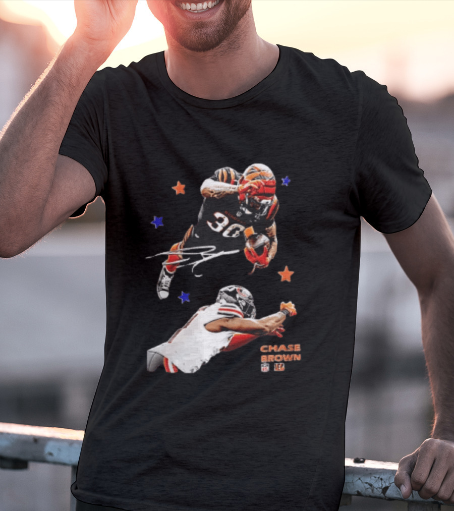 Cincinnati Bengals Chase Brown 30 Running Football Player With Stars T-Shirt