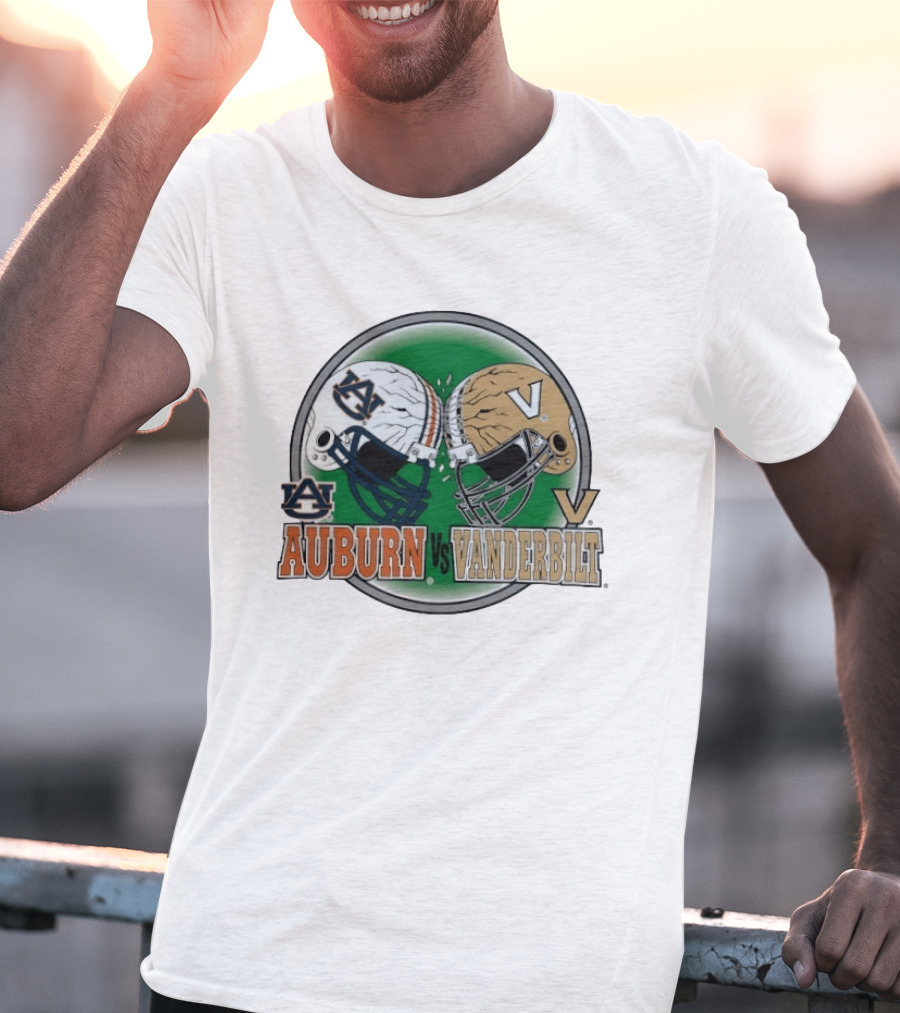 Auburn Tigers Vs Vanderbilt Commodores Football Helmets Clash T-Shirt