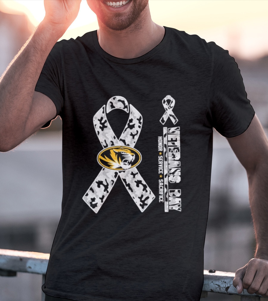Missouri Tigers Veterans Day 2026 Honor Service Sacrifice Ribbon Camo T-Shirt