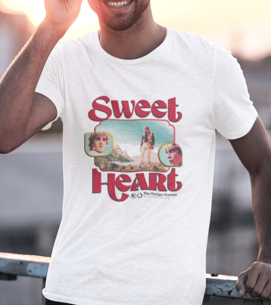 Lions Gate Store The Hunger Games Sunrise On The Reaping Sweetheart Vintage Style Scene T-Shirt