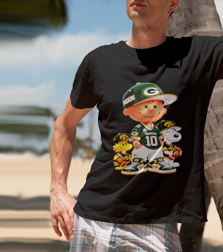Charlie Brown Snoopy Woodstock Green Bay Packers 10 Jersey Football Fan T-Shirt