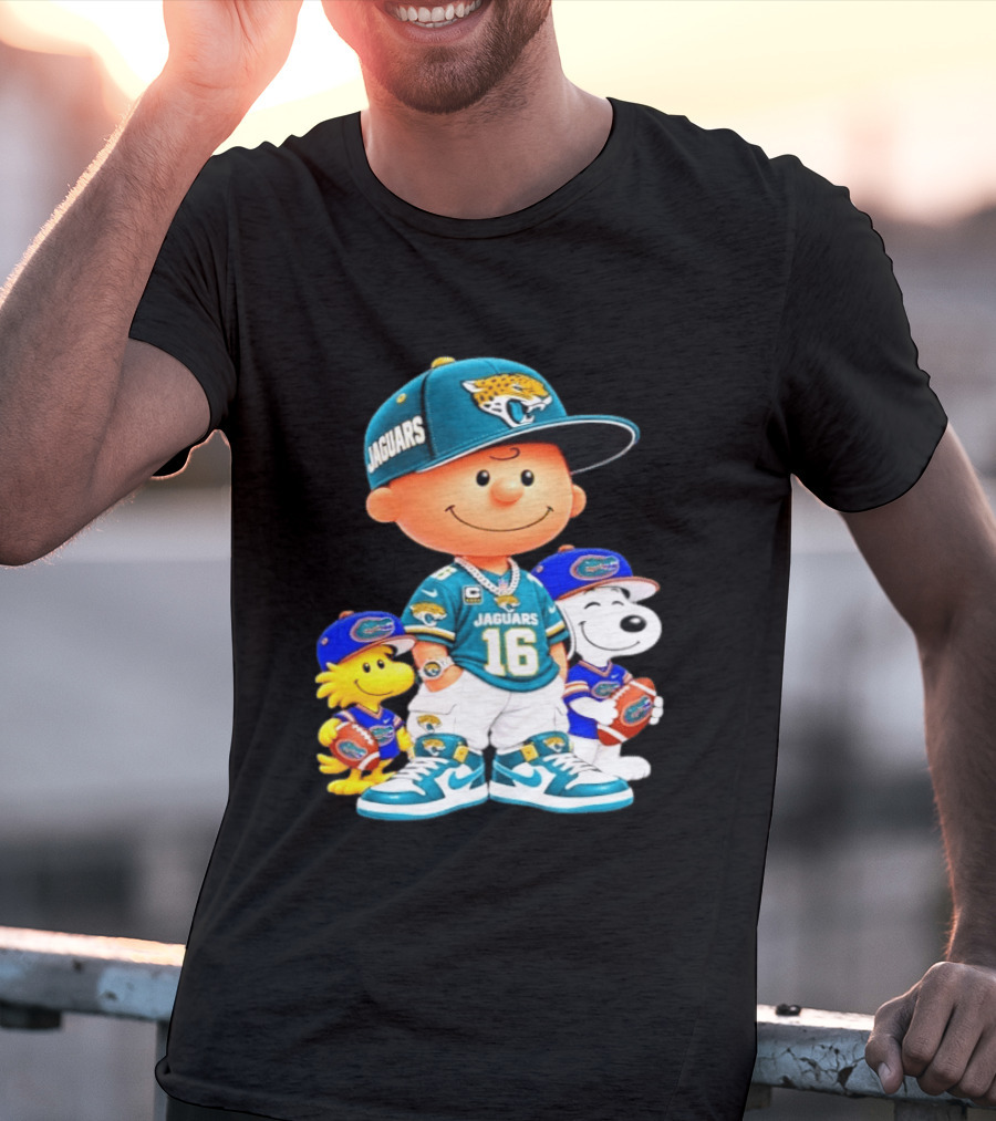 Charlie Brown With Snoopy And Woodstock Jacksonville Jaguars 16 Jersey Peanuts Football Fan Gear T-Shirt