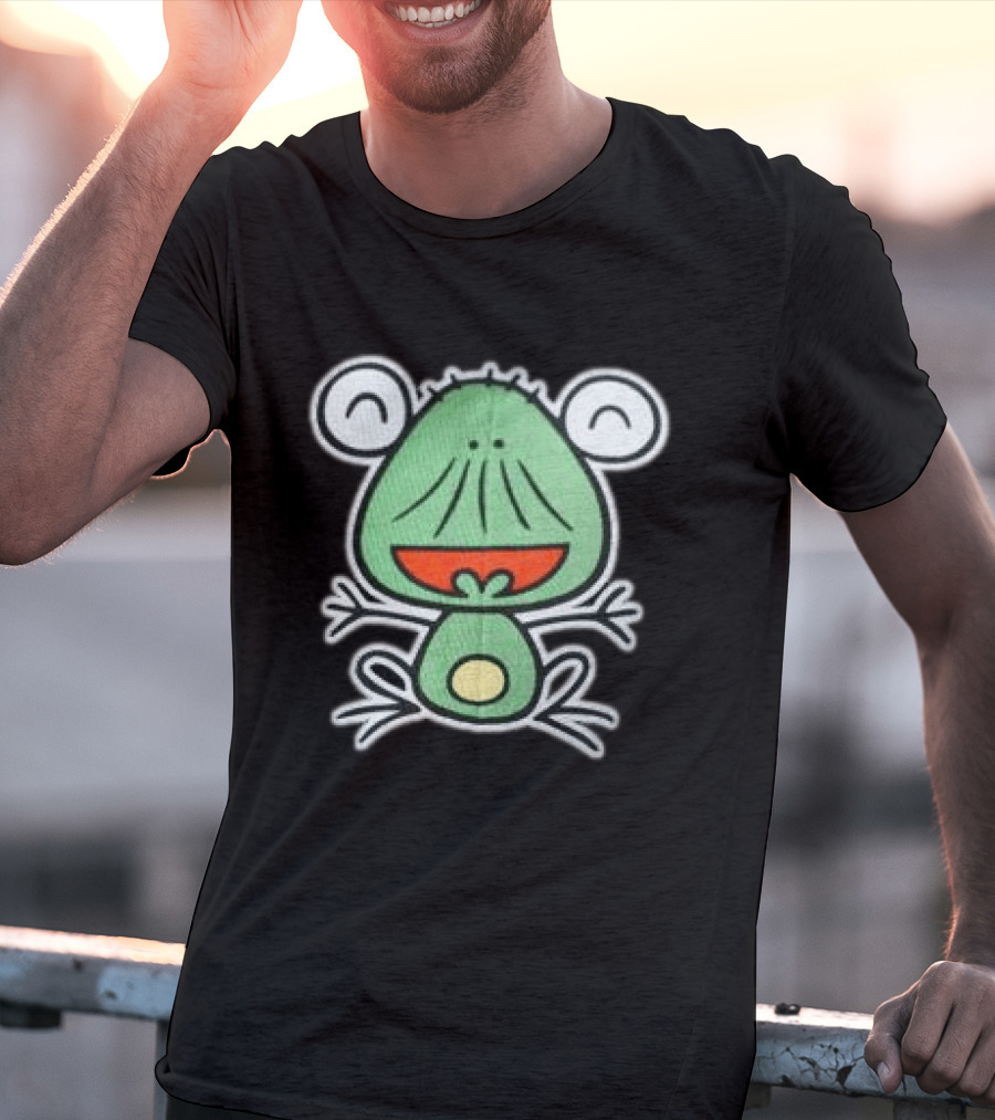 Brooklyn Museum Store Beshi Caps Cartoon Green Frog T-Shirt