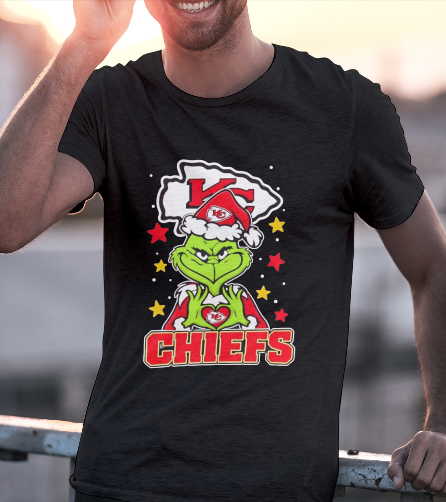 Grinch Heart Love Kansas City Chiefs Christmas Football T-Shirt