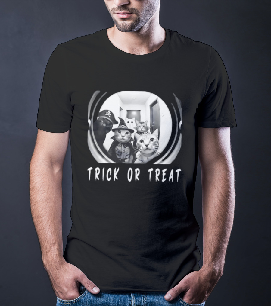 Trick Or Treat Cats Halloween 2026 T-Shirt