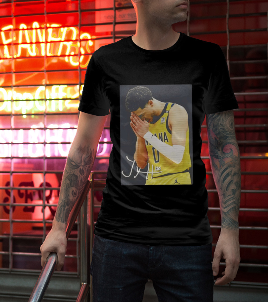 Tyrese Haliburton Indiana Pacers Praying NBA 0 JH Signature T-Shirt