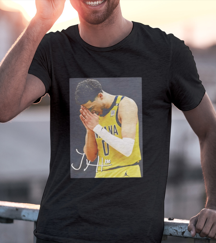 Tyrese Haliburton Indiana Pacers Praying NBA 0 JH Signature T-Shirt